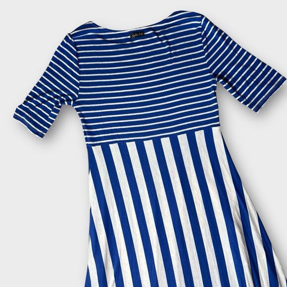 Matilda Jane Women’s The Road Ahead Blue and White Striped Maxi Dress Medium - Picture 11 of 13